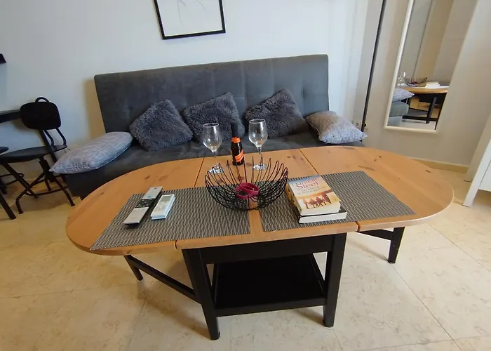 Garden Of Eden - Sea View Apartment