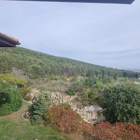 Garden Of Eden - Sea View Apartament